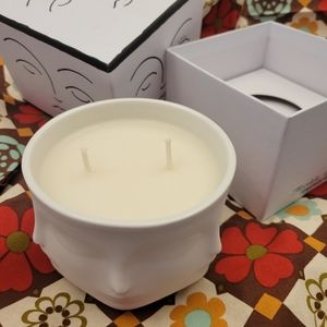 Muse Blanc Jonnathan Adler candle